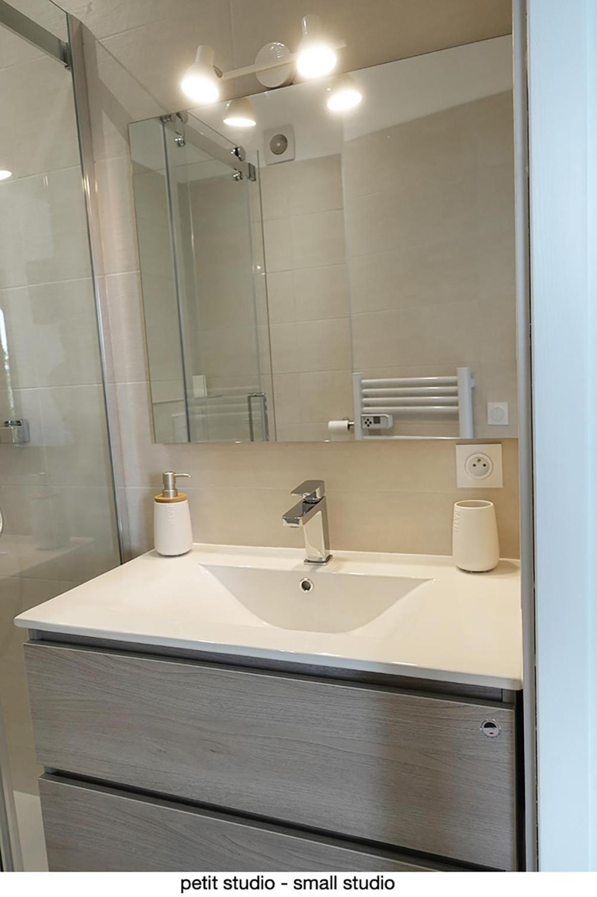 456 Chemin De La Pinede Apartment Menton Ngoại thất bức ảnh
